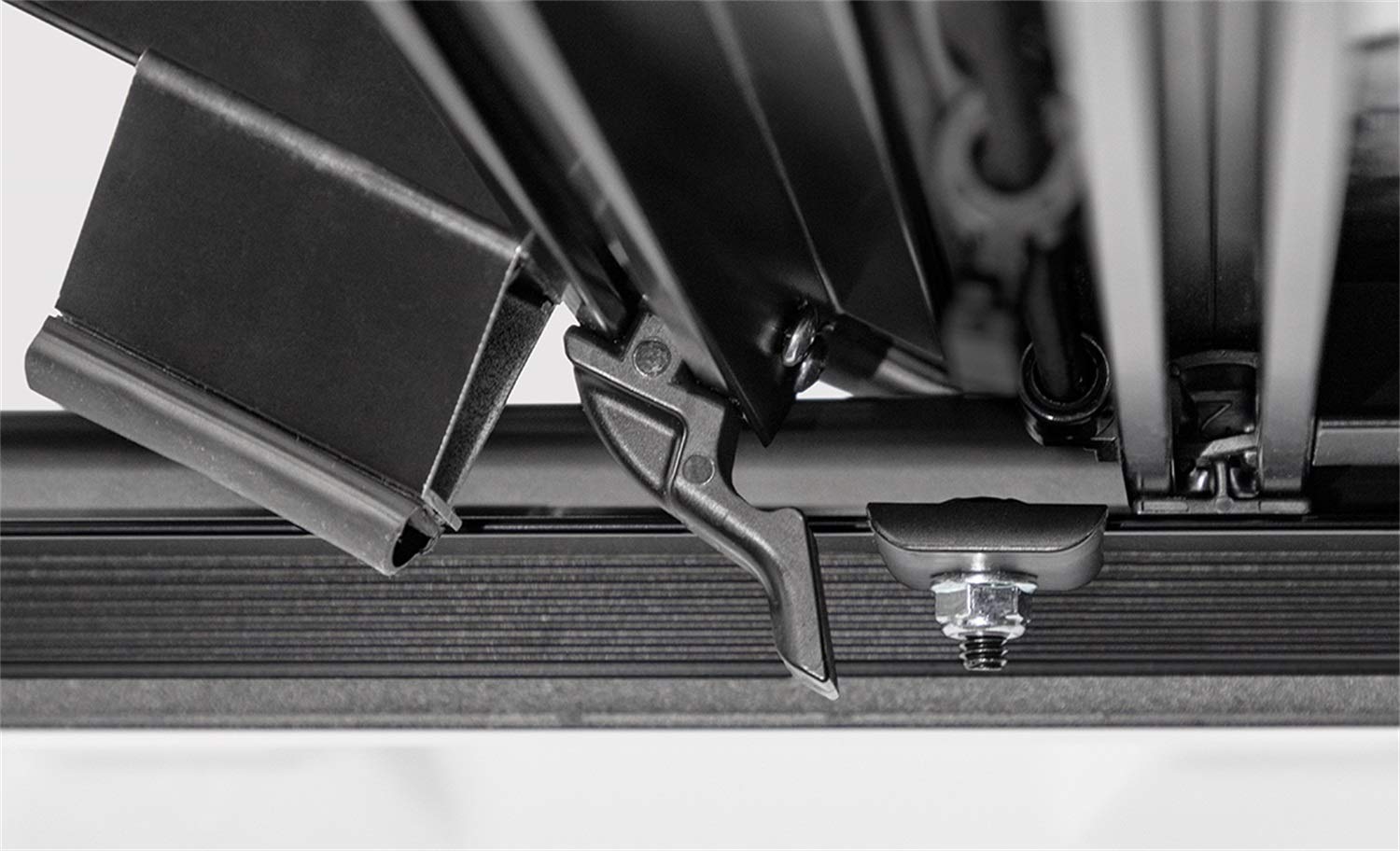 Access Lomax B3080019 Tri-Fold Cover