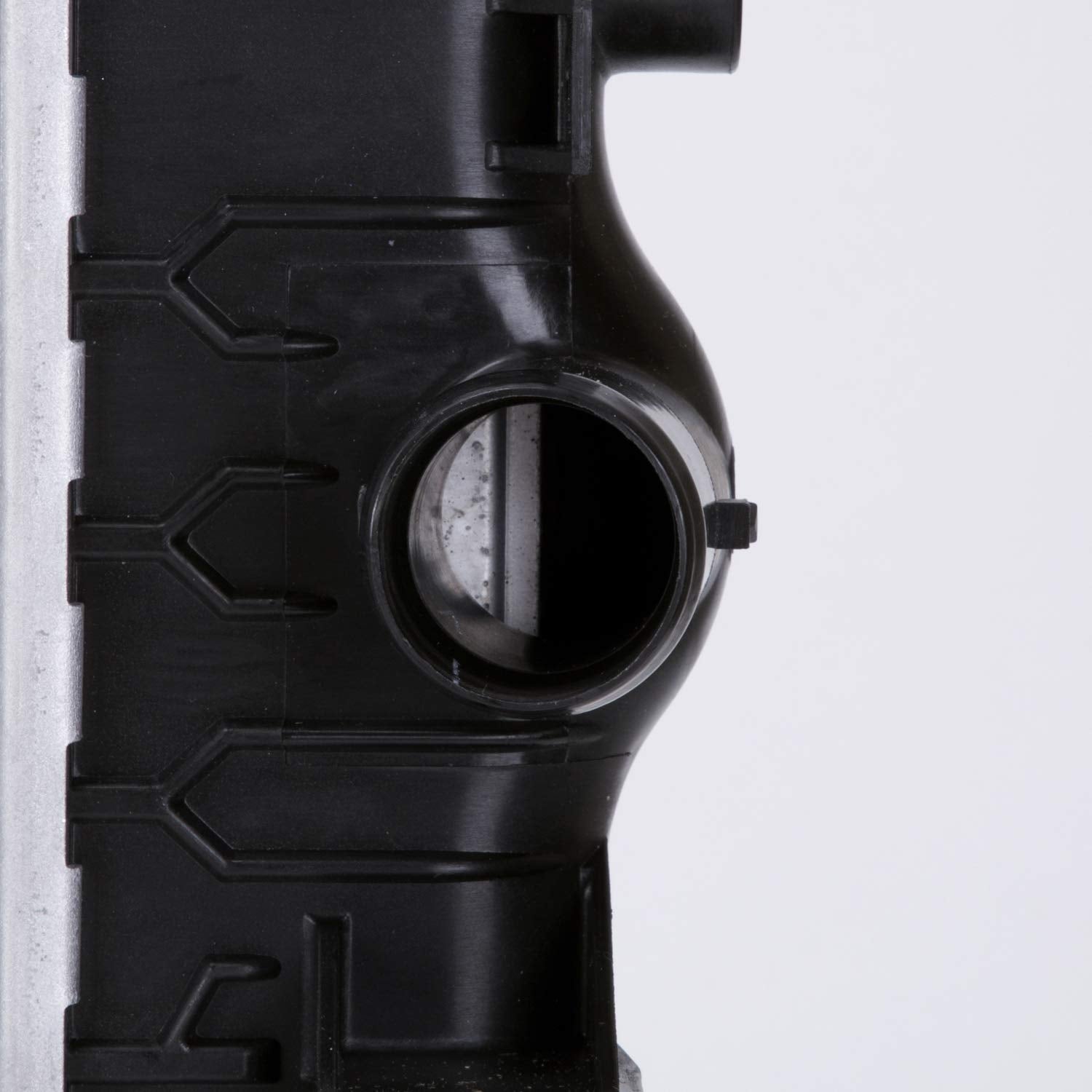 Radiator TYC 13366 Compatible with 2013-2019 Cadillac XTS