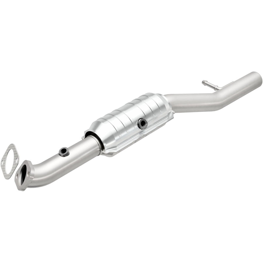 MagnaFlow OEM Grade Direct-Fit Catalytic Converter Federal/EPA Compliant 49843 - Stainless Steel 2.25in Main Piping, 35.25in Overall Length, Pre-Converter & Midbed O2 Sensor - Import Replacement