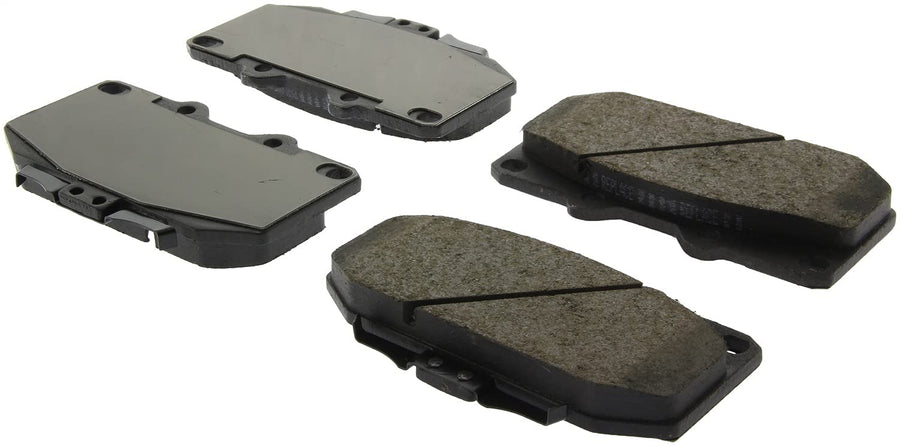 Front StopTech 308.06470 Brake Pads with Shims and Hardware Street