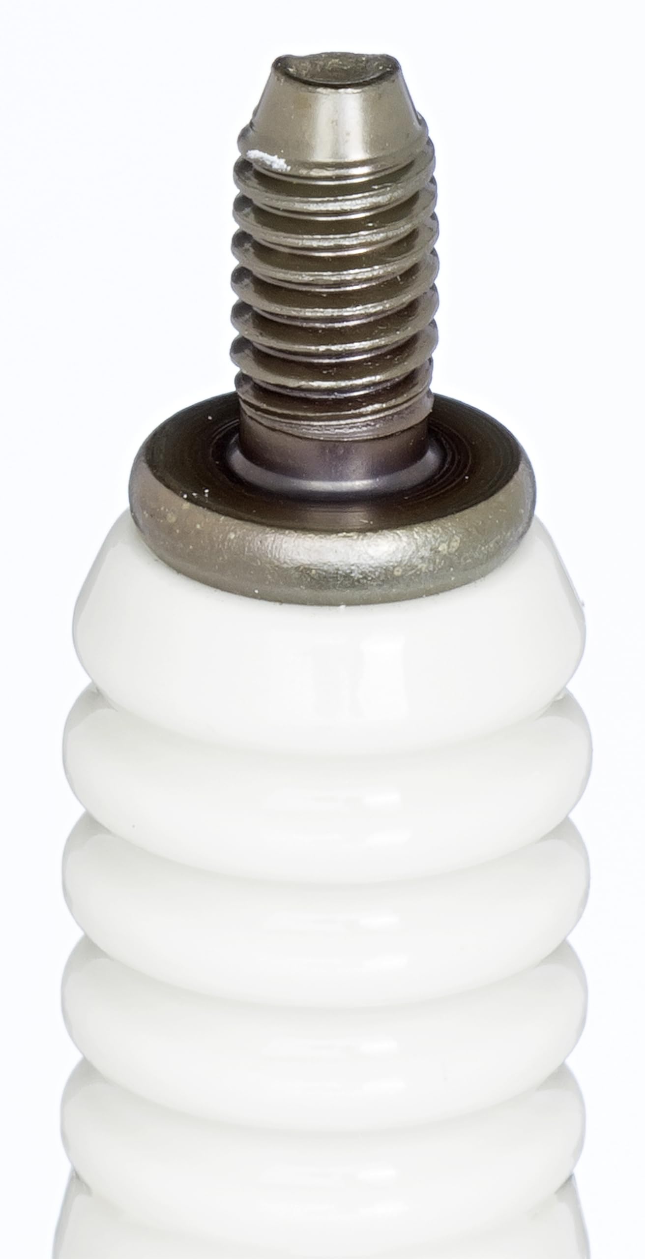 Standard NGK Spark Plug - DR7EA, 1 Pack