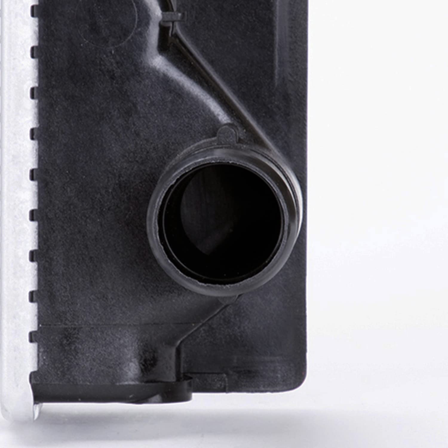 Replacement TYC 13552 Radiator SCION IM