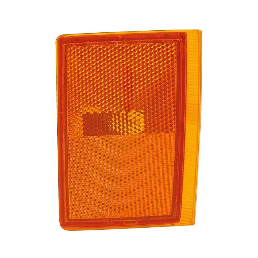 GM082-U000R Eagle Eyes Passenger Side Front Marker Lamp Assy Fits Chevrolet Blazer