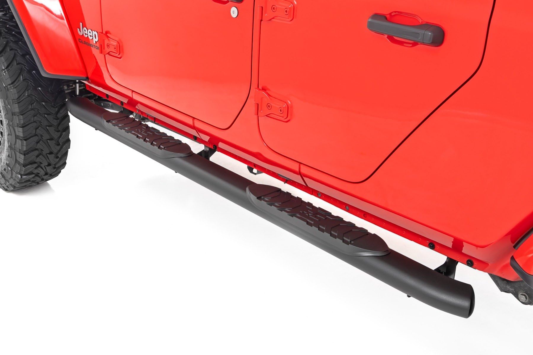 Oval Nerf Steps Rough Country for Jeep Gladiator JT (2020-2025) - OEM Style Rails with Built-in Side Steps