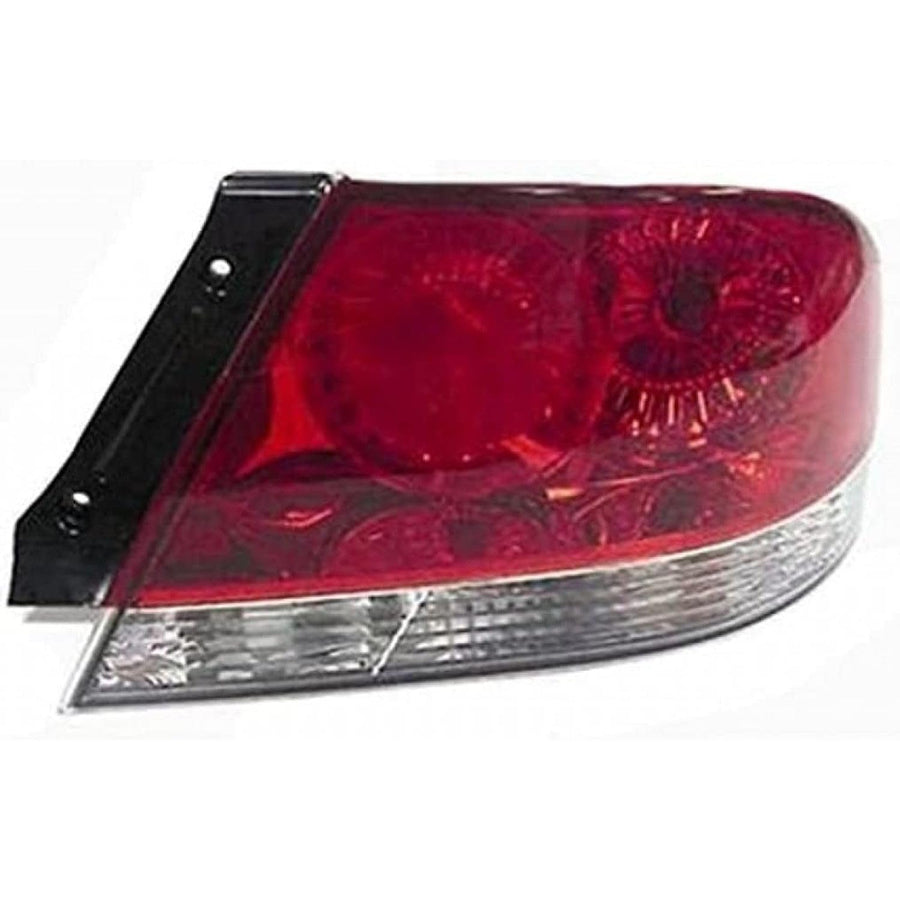 MB313-U000R Eagle Eyes Tail Light
