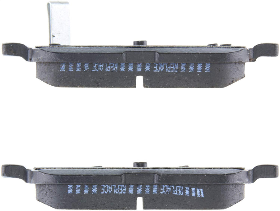 Rear StopTech 308.15690 Brake Pads with Shims and Hardware Street