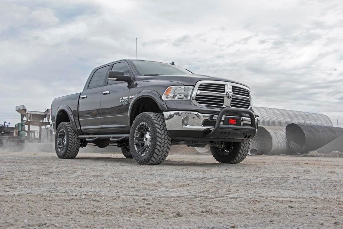 6" Lift Kit Rough Country w/M1 Struts for 2012-2018 Ram 1500 4WD - 33240