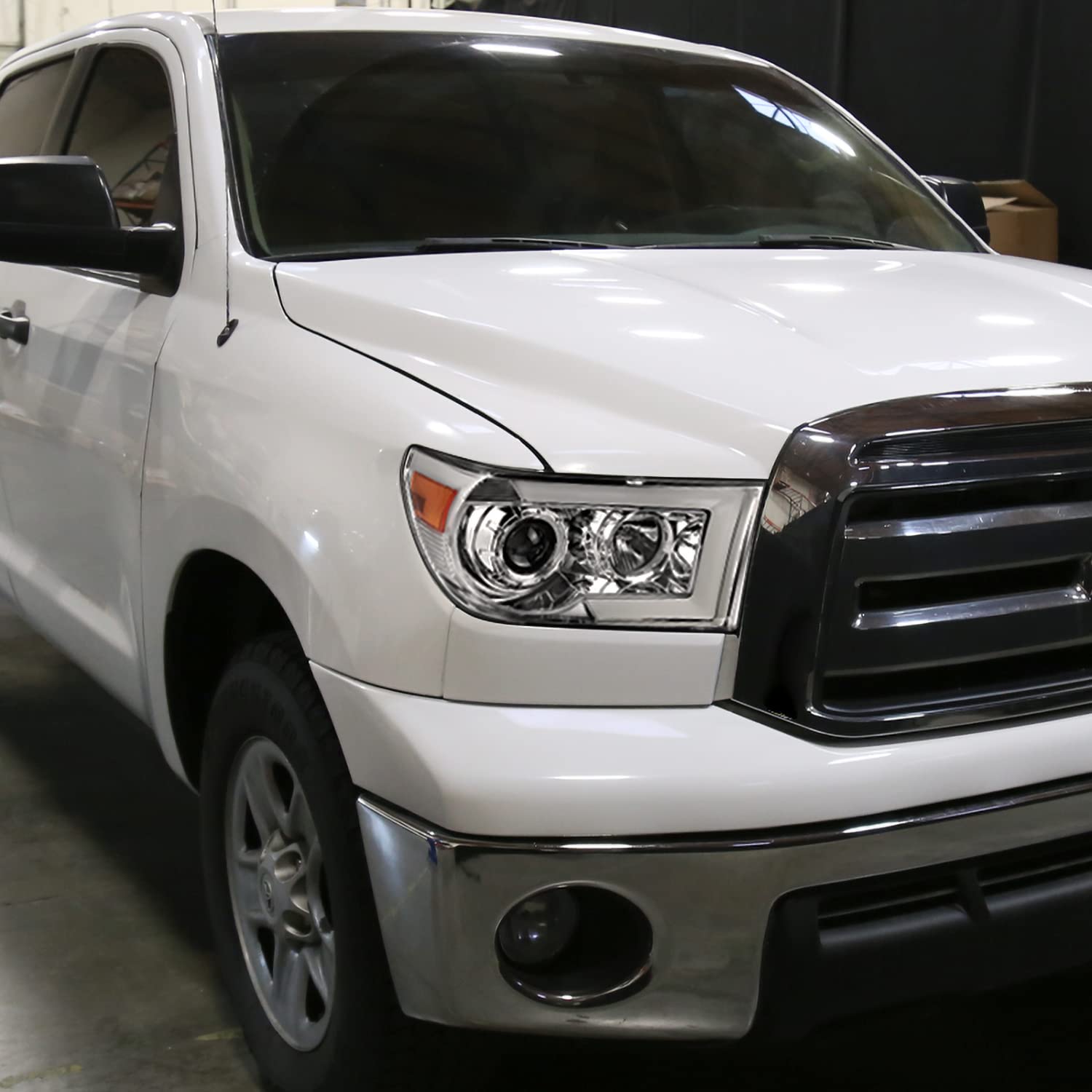 Chrome Projector Headlights SPEC-D TUNING w/LED Sequential Signal Compatible with 2007-2013 Toyota Tundra, 2008-2017 Toyota Sequoia, Left + Right Pair Headlamps Assembly