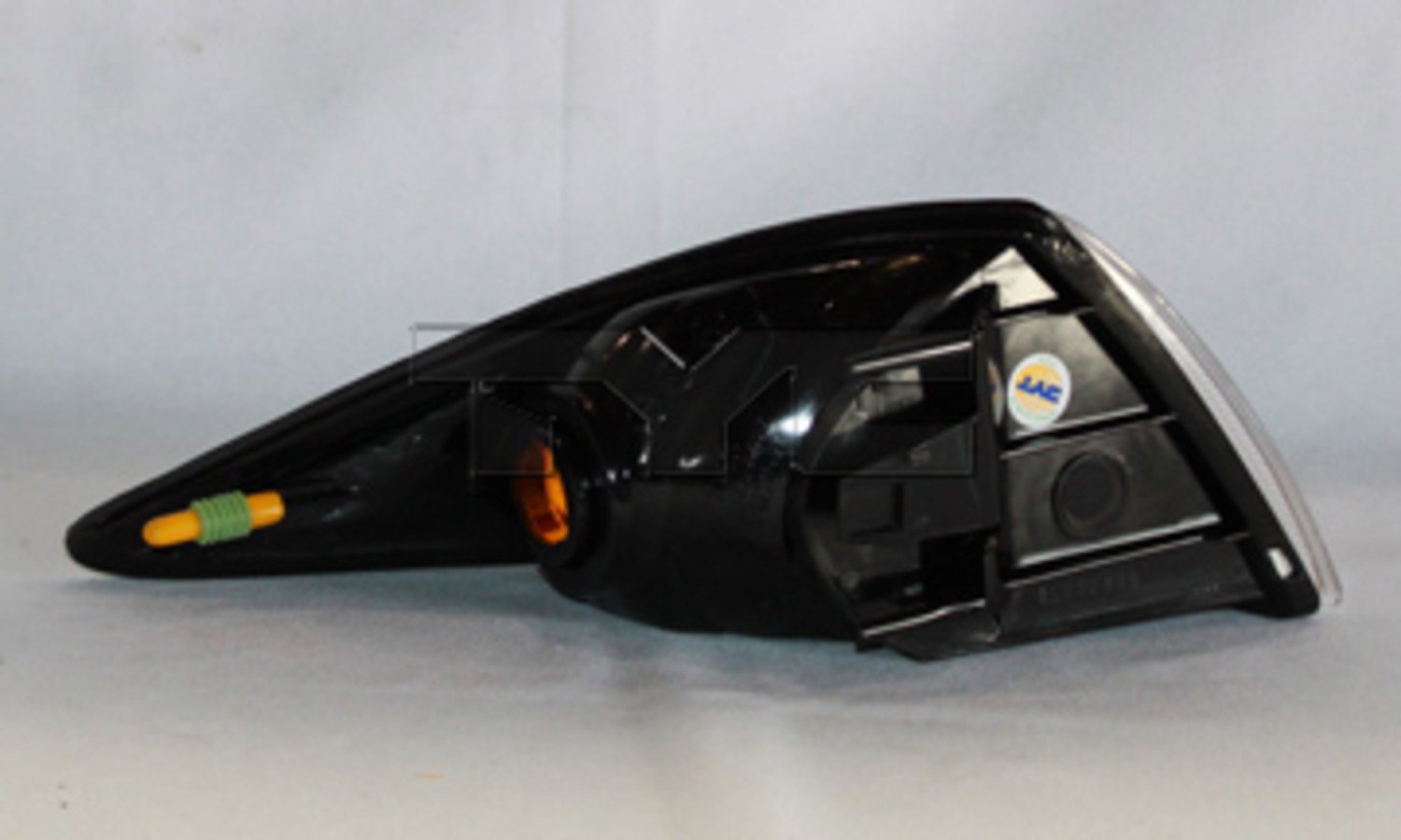 Left TYC Turn Signal/Parking/Side Marker Light Compatible with 2000-2002 Chevrolet Cavalier