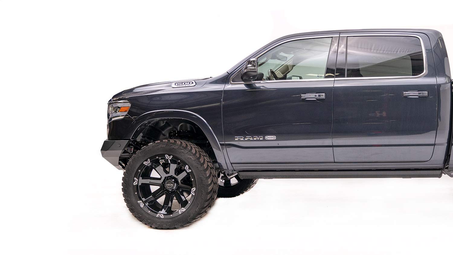 Dodge 1500 Vengeance Front Sensor Bumper 19-C with No Guard