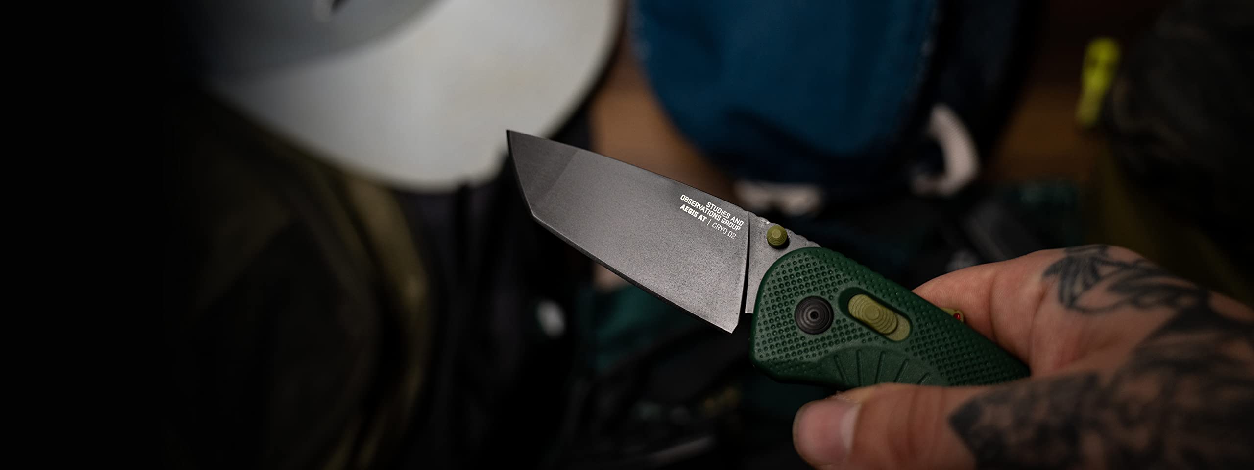 SOG Aegis Tanto Outdoor Pocket Folding Opening Knife, Ambidextrous at-XR Lock with Ergonomic Handle, D2 Steel Blade, Built-in Safety Blade Locking and Spine-Mounted Safety System, Forest & Moss