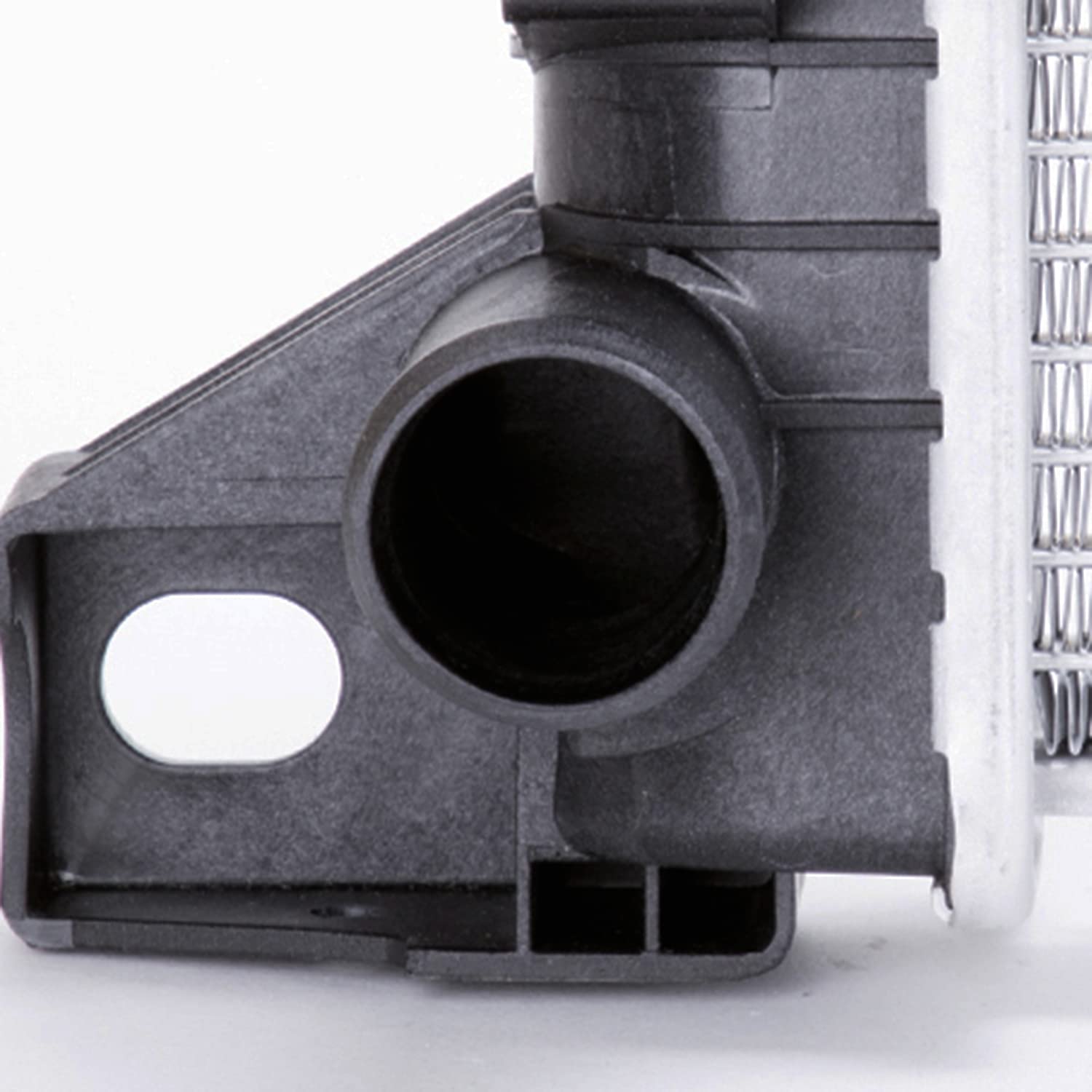 Replacement TYC 13225 Radiator for Ford F-150
