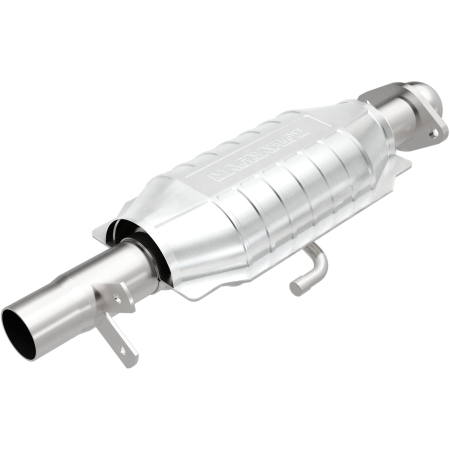 Catalytic Converter MagnaFlow 23439: Standard Grade, Direct-Fit (Federal/EPA Compliant)