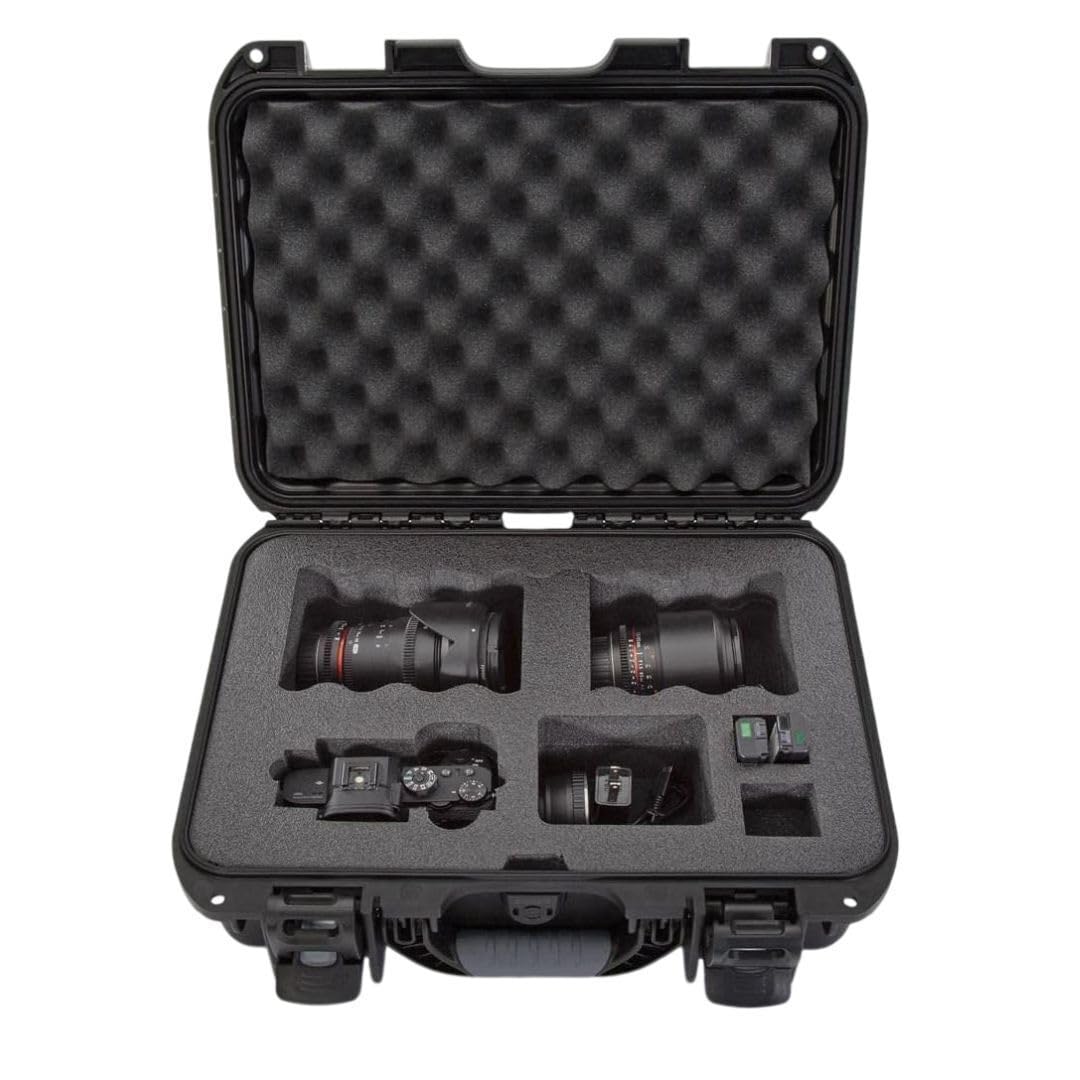 NANUK 920 Hard Case Molded Interior with Foam Insert, Lid Organizer, and Power Claw Triple Action Latches for Sony A7R Size Camera (Black)