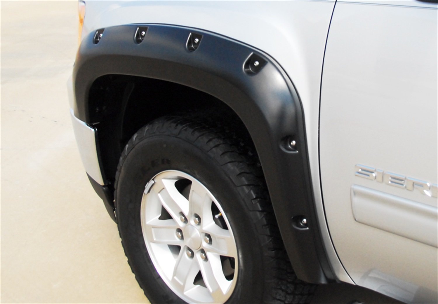 Lund Elite Series RX109SA Black Rivet Style Standard Front Fender Flare - 2 Piece
