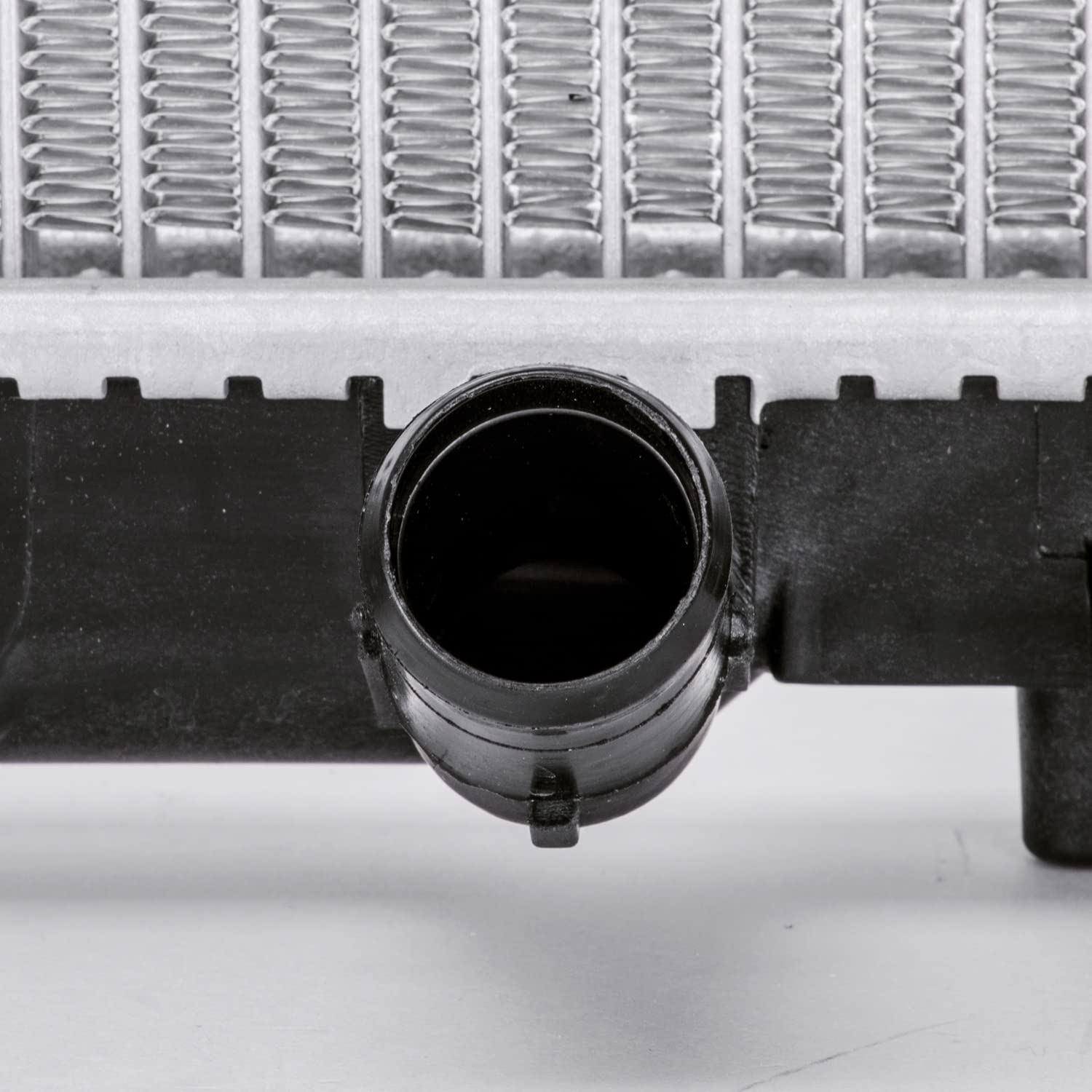 Radiator TYC 2354 Compatible with 2001-2005 Honda Civic