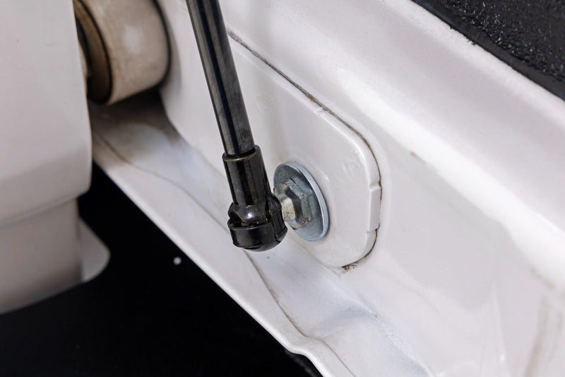 Rough Country Tailgate Hydraulic Assist for Ford F-150 (2004-2014) - Smooth, Safe & Controlled Lowering Tailgate