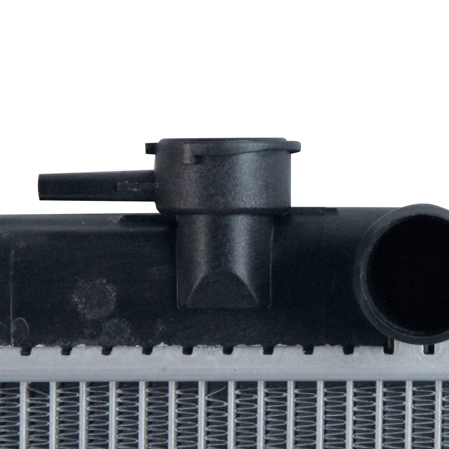 Radiator TYC 2459 Compatible with 2001-2004 Nissan Pathfinder