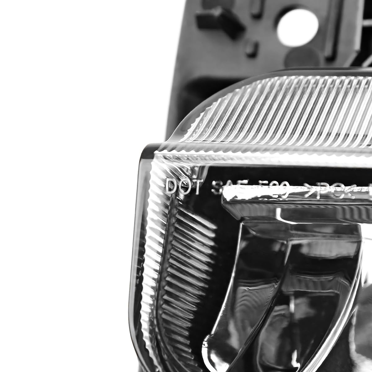 Fog Lights Spec-D Tuning Chrome LED + Switch + Bezels Compatible with 2020-2022 Dodge Ram 2500/3500, Left+Right Pair Fog Lamp Assembly