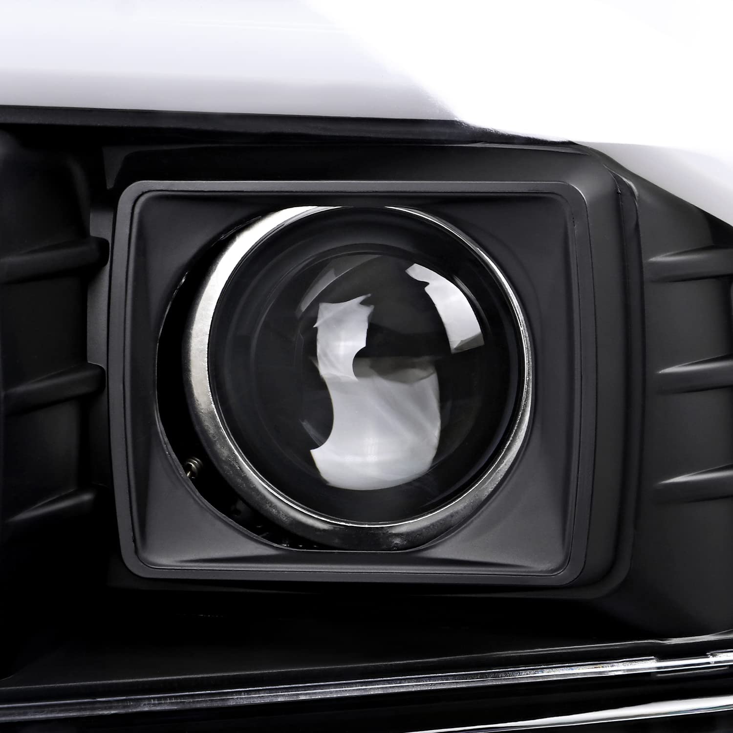 Black SPEC-D TUNING Projector Headlights w/LED Tube Compatible with 1999-2004 Ford F-250, F-350, F-450 SuperDuty, Left + Right Pair Headlamps Assembly
