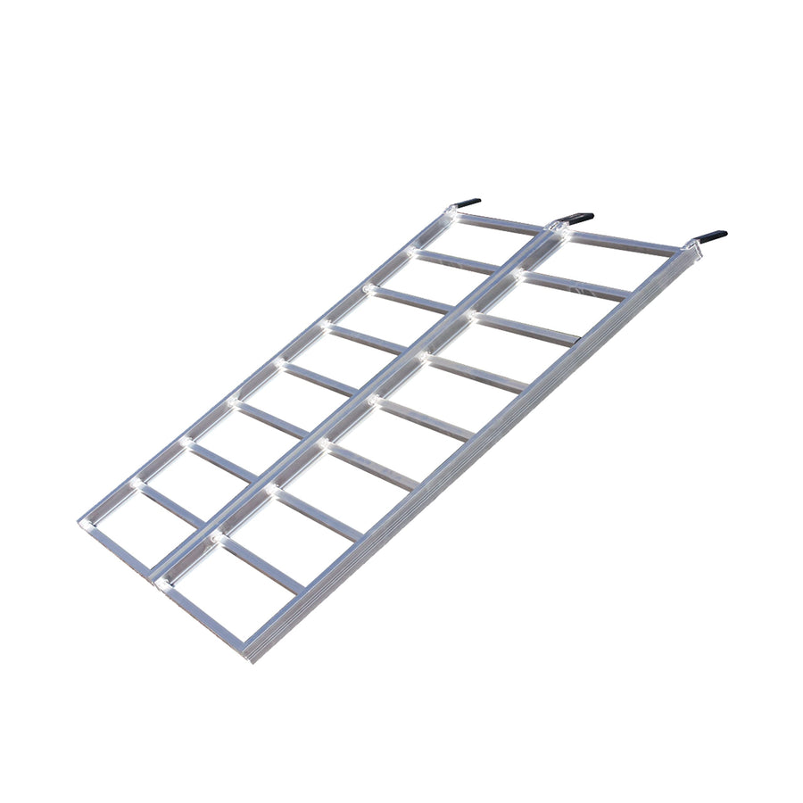 Bi-Fold Yutrax 70-inch Aluminum Truck, UTV/ATV Loading Ramp - 1250lb Capacity