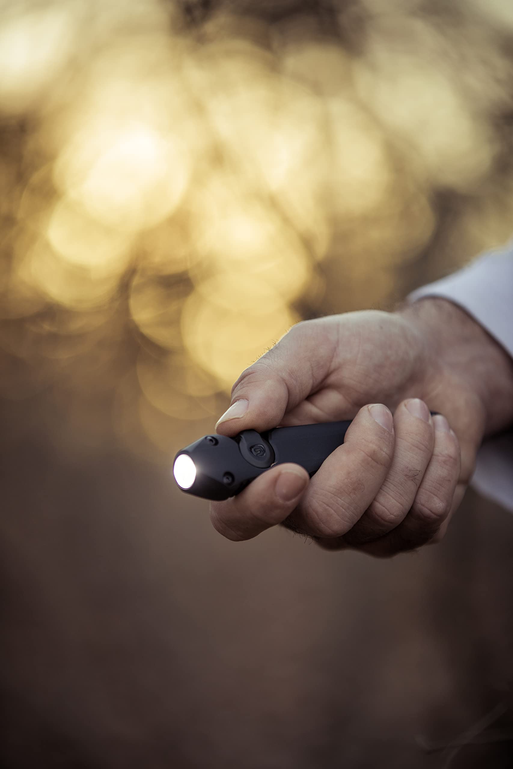 Wedge Streamlight 1,000-Lumen Max 300-Lumen Standard 1,200-Candela Flat Everyday Carry Flashlight, Includes USB-C Cable and Lanyard, Black