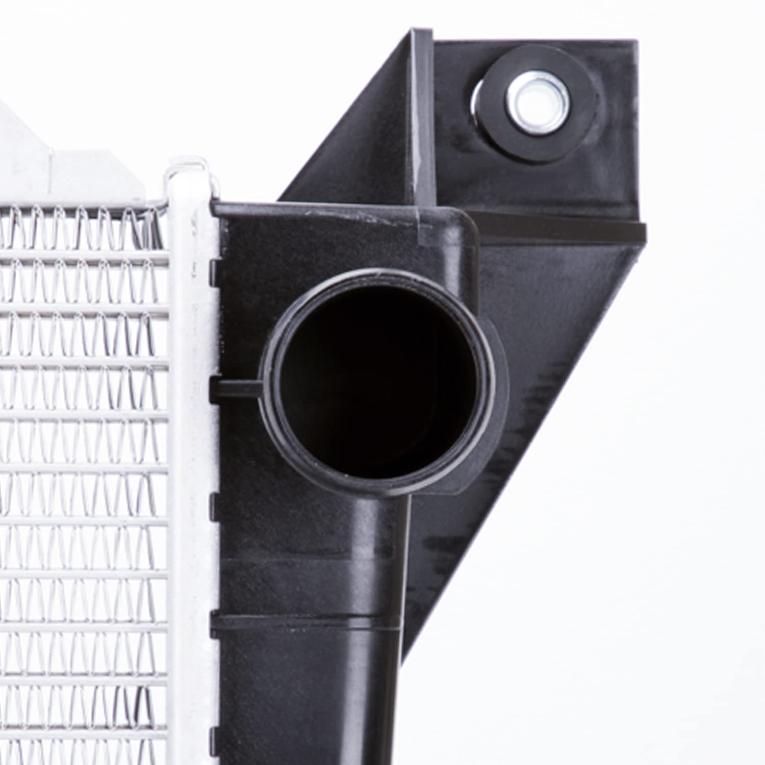 Radiator TYC 1451 Compatible with 1992-1997 Ford Pickup