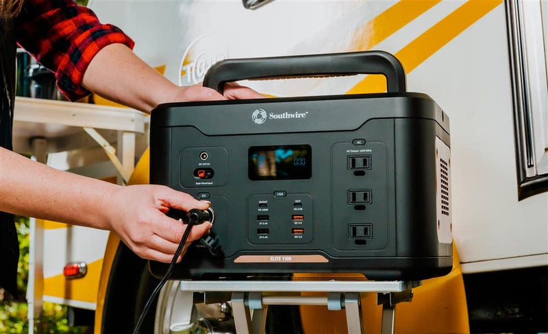 1166Wh Southwire Elite 1100 Series Backup Lithium Battery, 120V/1000W Pure Sine Wave AC Outlet, Solar Generator (Solar Panel Not Included) for Home Backup Power, Emergency Power, Camping and more