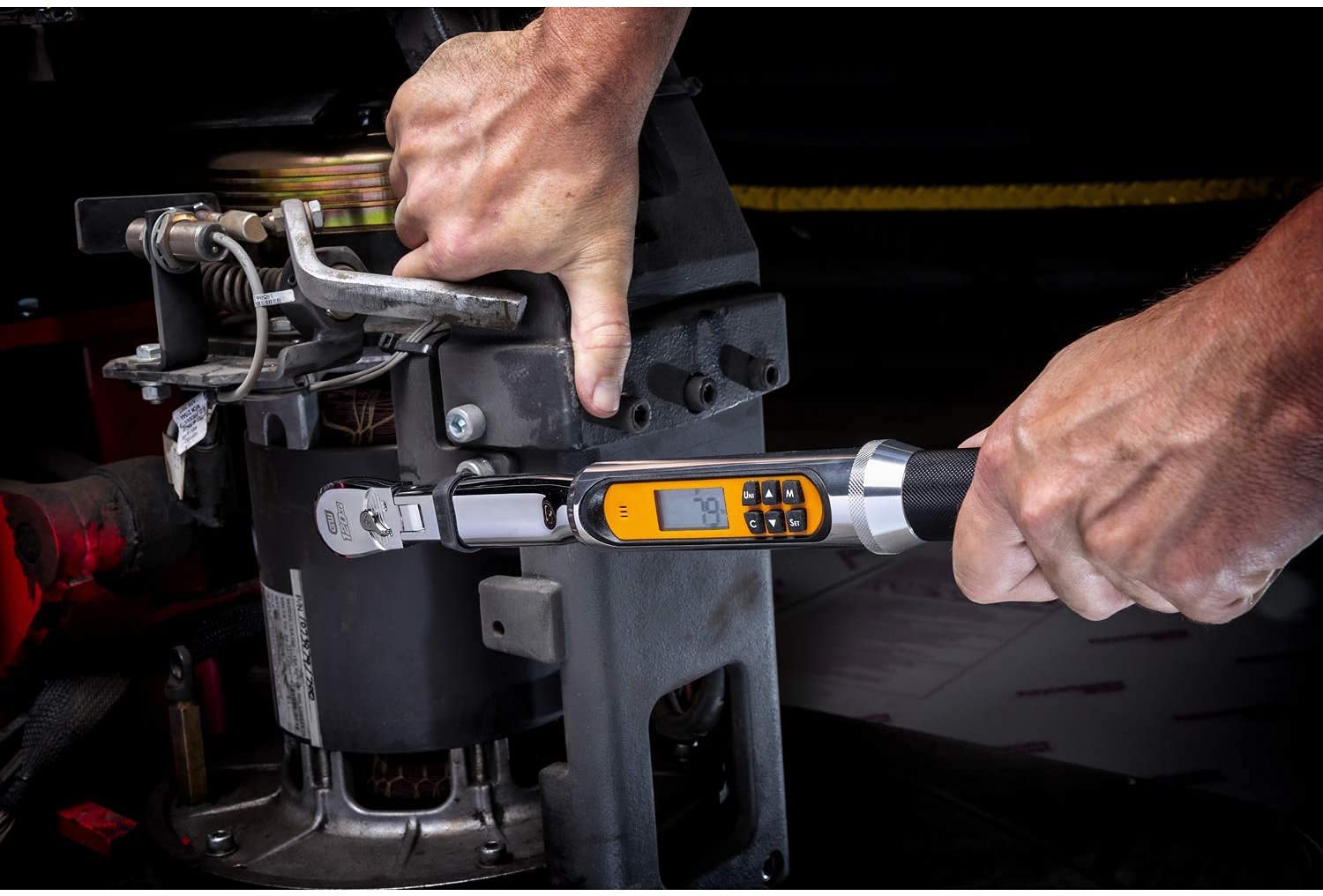 1/4" Drive GEARWRENCH 120XP Flex Head Electronic Torque Wrench with Angle - 85194