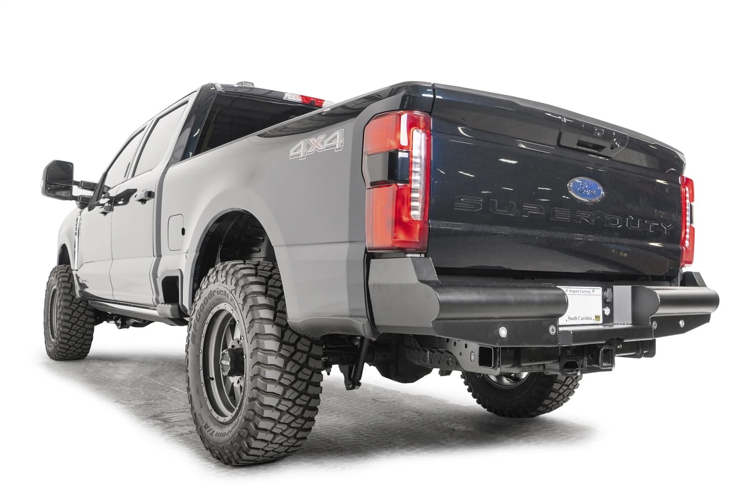 Fab Fours Elite Rear Bumper FS23-U5950-1 fits 2023 Ford F-350 Super Duty - Black Steel