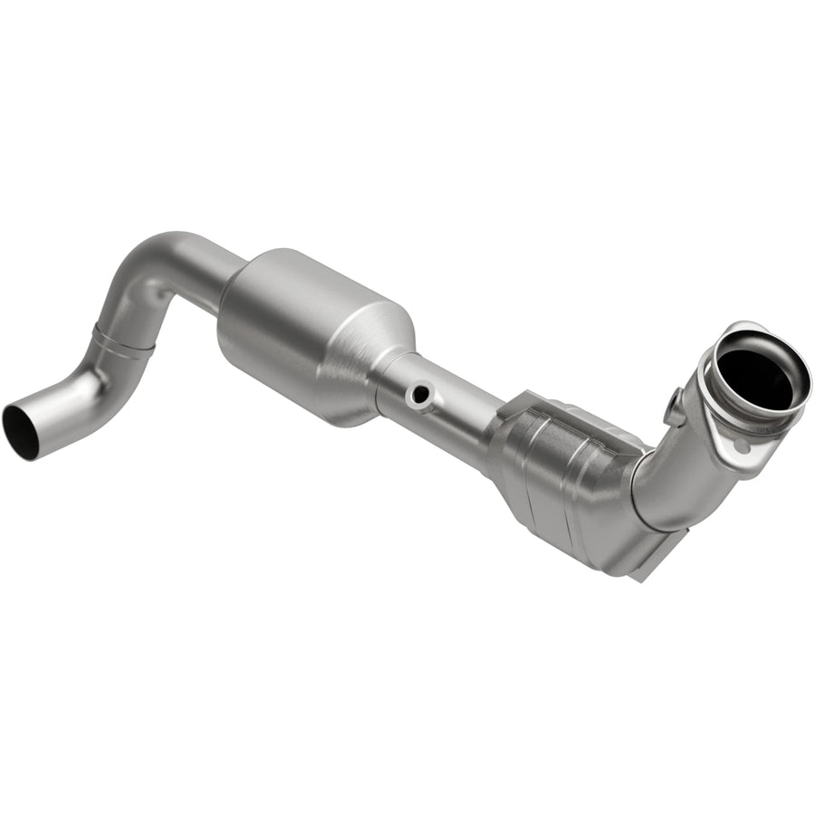 Catalytic Converter MagnaFlow 52449: OEM Grade, Direct-Fit, Compatible with 2004-2006 Ford F-150 (Federal/EPA Compliant)