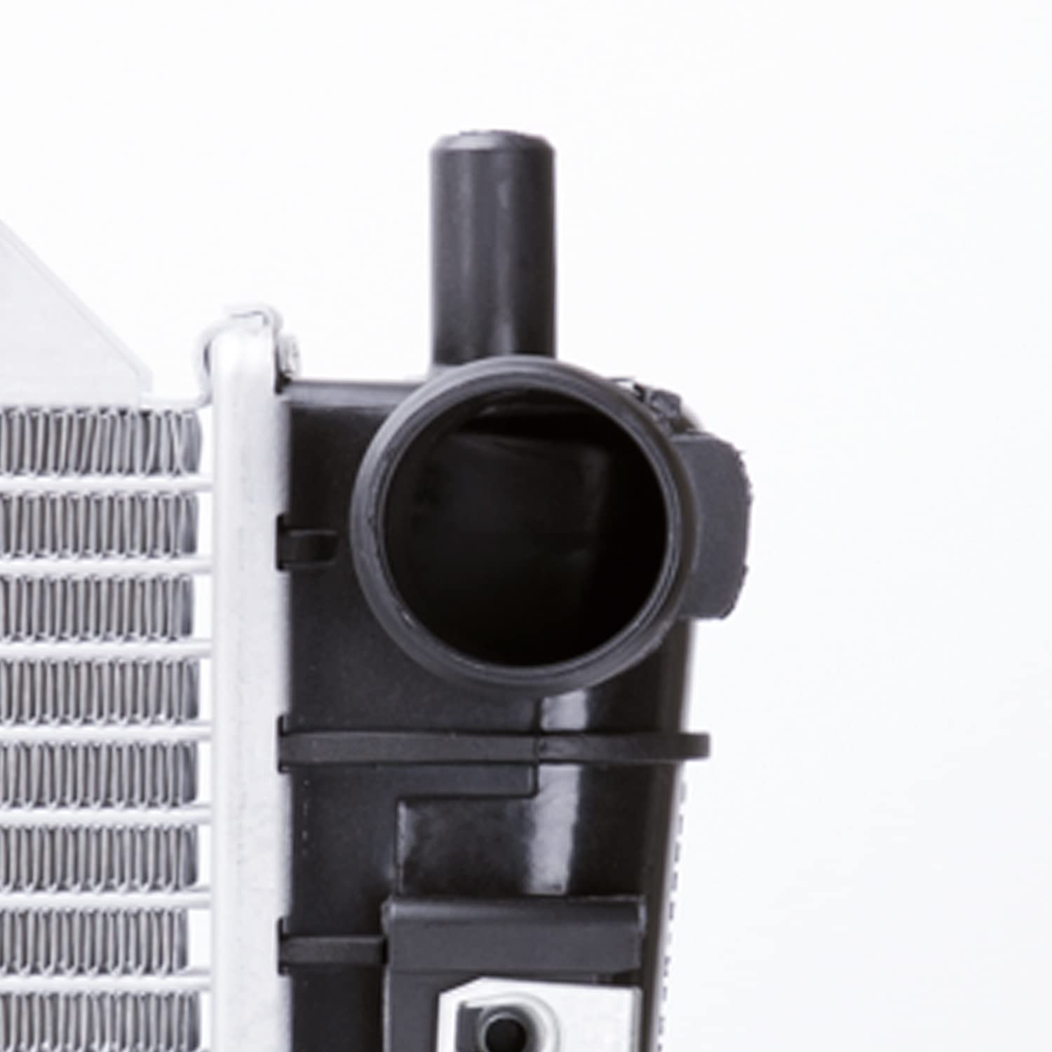 Radiator TYC 2789 Compatible with 2005-2010 Ford Mustang