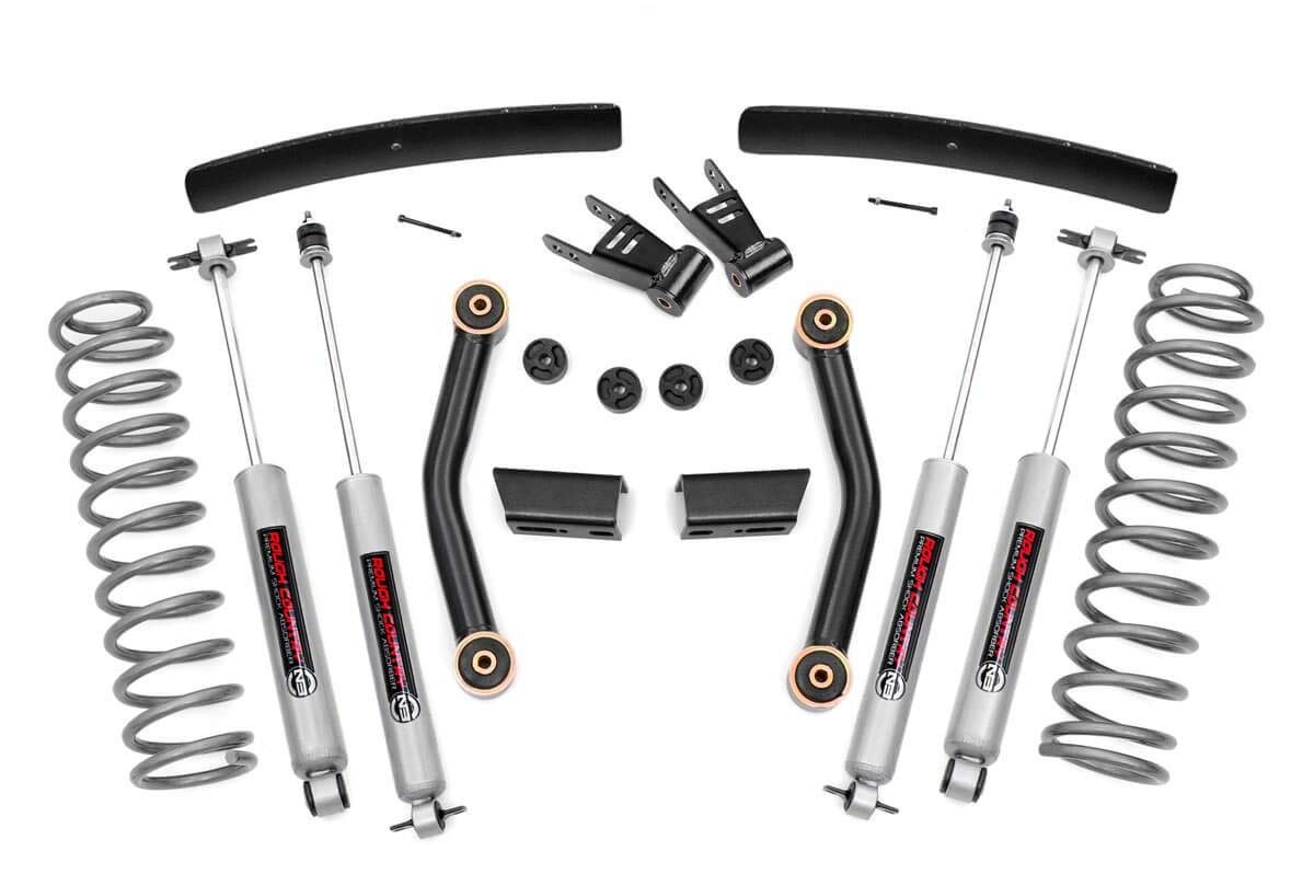 4.5" Rough Country Suspension Lift Kit for 1986-1993 Jeep Comanche MJ - 62630
