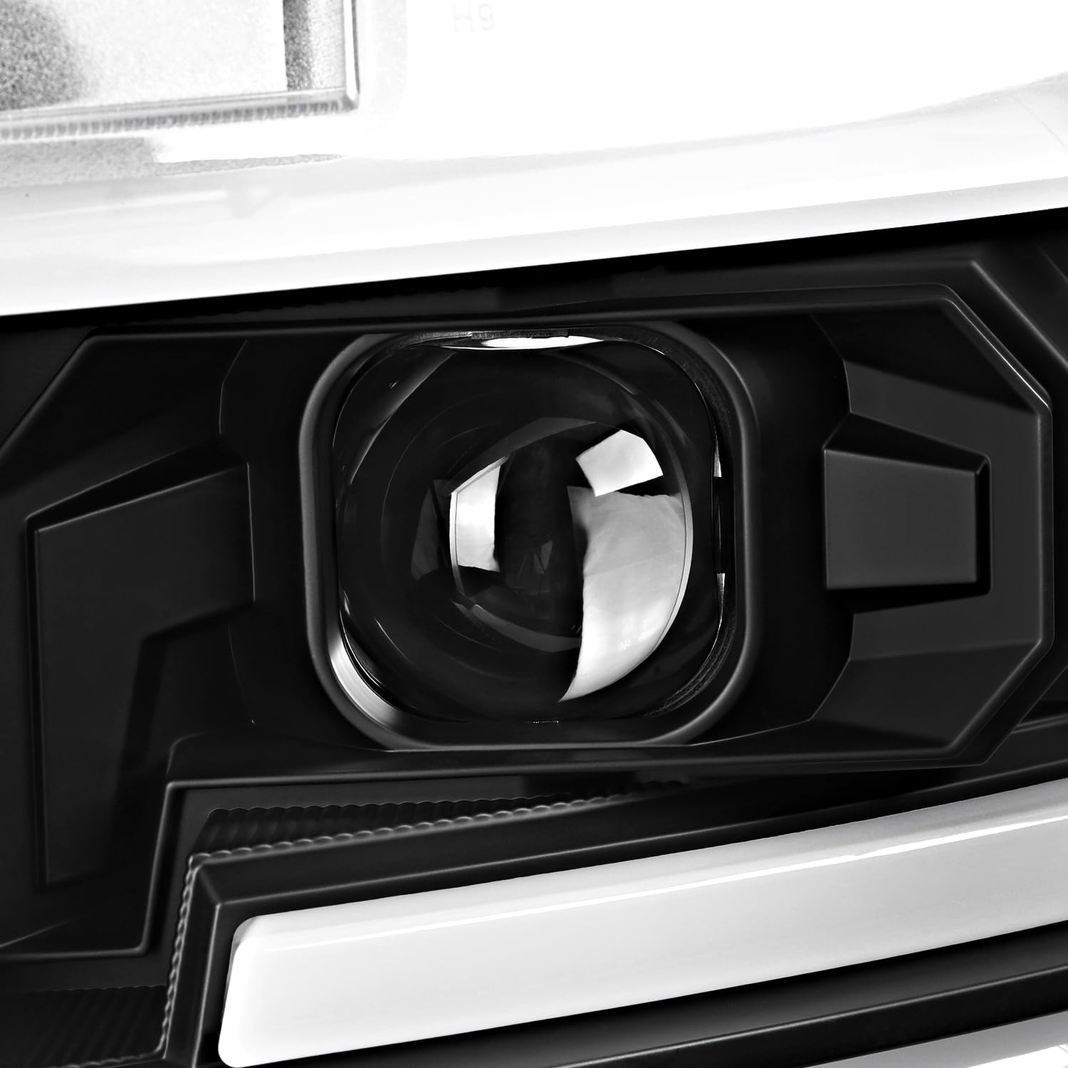 Black Projector Headlights SPEC-D TUNING w/Sequential Switchback LED Signal Lamps Compatible with 2015-2019 Chevy Silverado 2500HD 3500HD