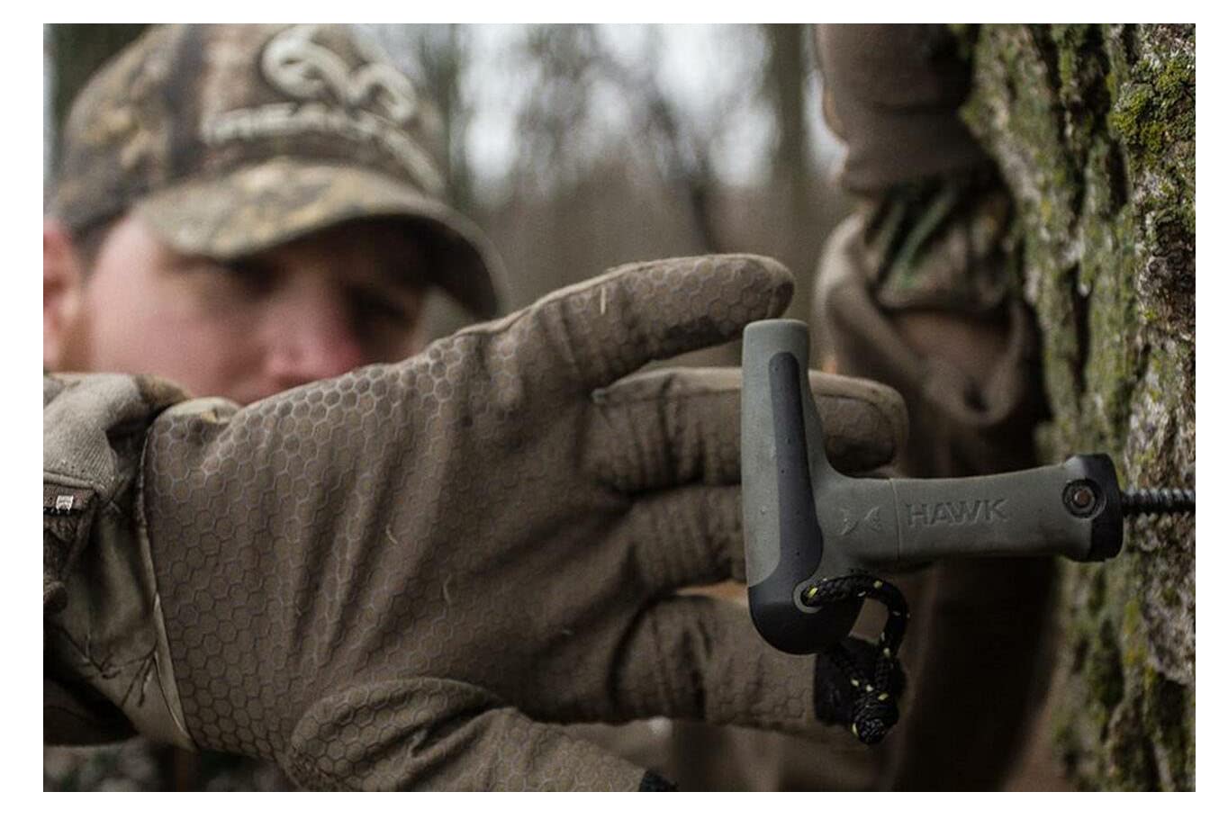 Hawk Easy-Grip Jab Handle Lightweight Hunting Tree Hook with Beefy T-Handle and Ultra-Sharp AugerTip Threads
