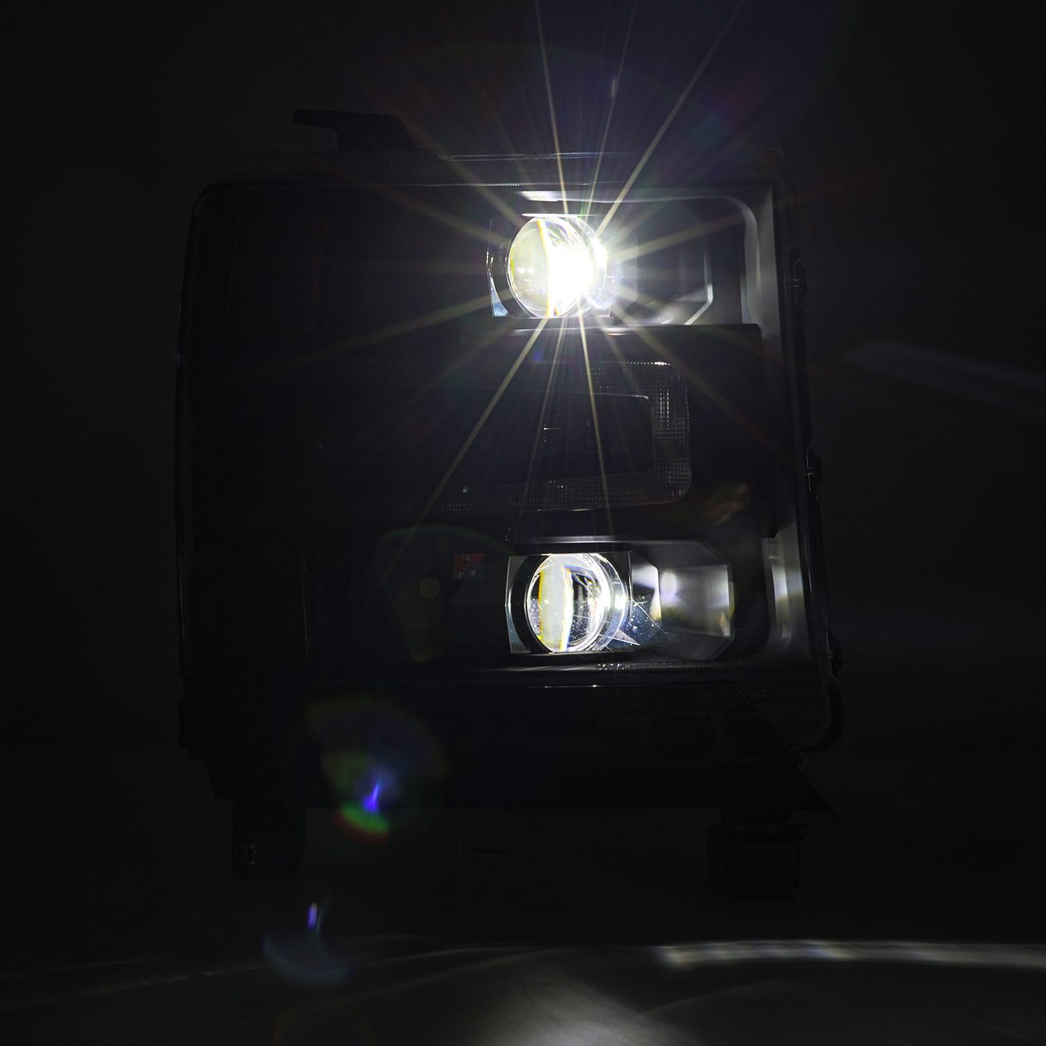 AlphaRex USA 16-18 Chevy 1500HD LUXX LED Proj Headlights w/Seq Actvn Light/SeqSig (Req PN 810023) BK