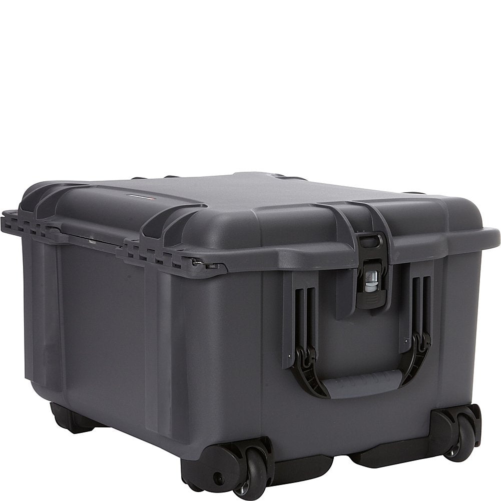 NANUK 960 Wheeled Series Lightweight NK-7 Resin Waterproof Protective Rolling Case, Black