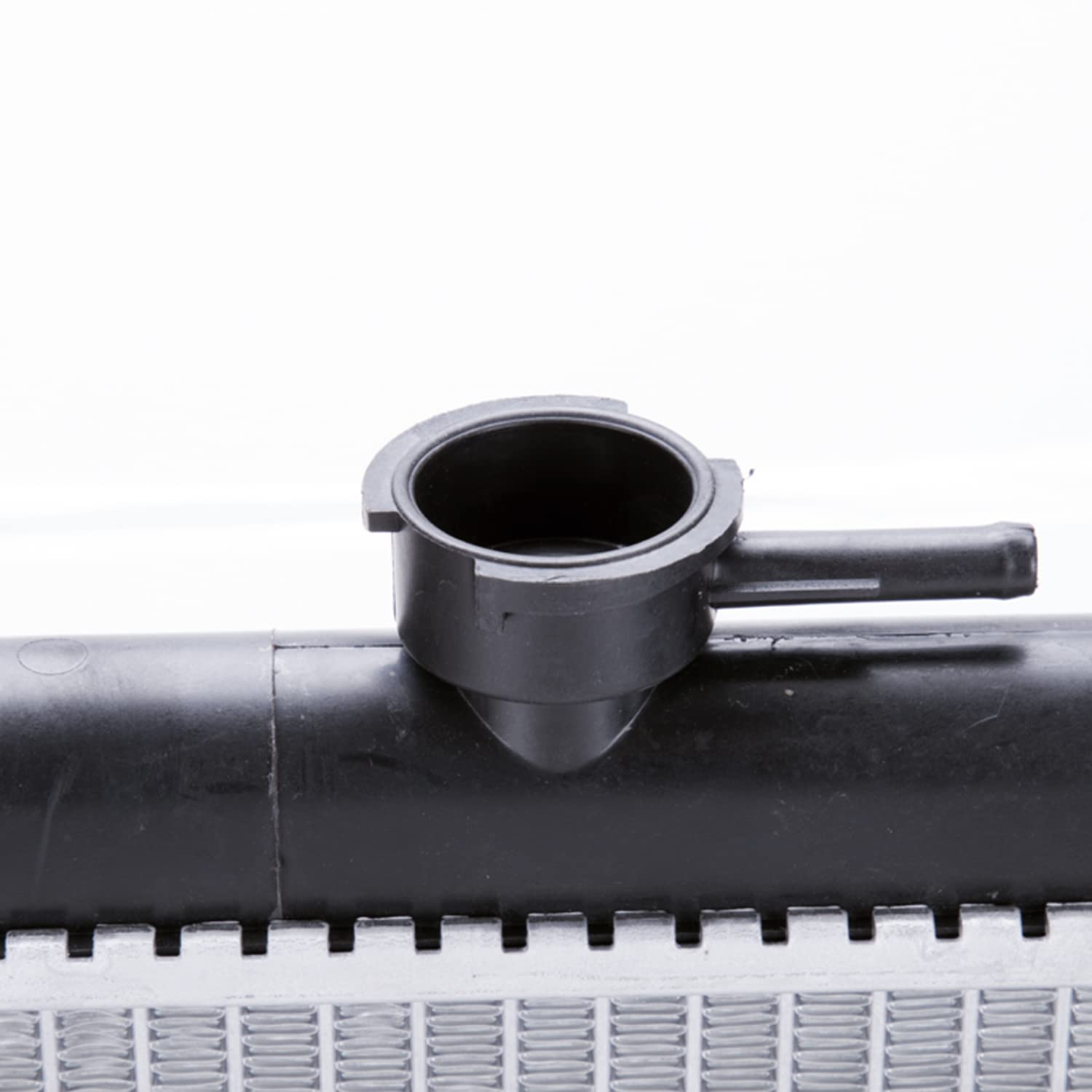 1-Row TYC Compatible with NISSAN Plastic Aluminum Replacement Radiator