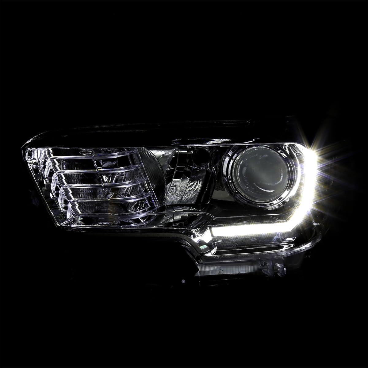 Chrome Projector Headlights SPEC-D TUNING w/LED Daytime Running Lights Compatible with 2016-2022 Toyota Tacoma, Left + Right Pair Headlamps Assembly