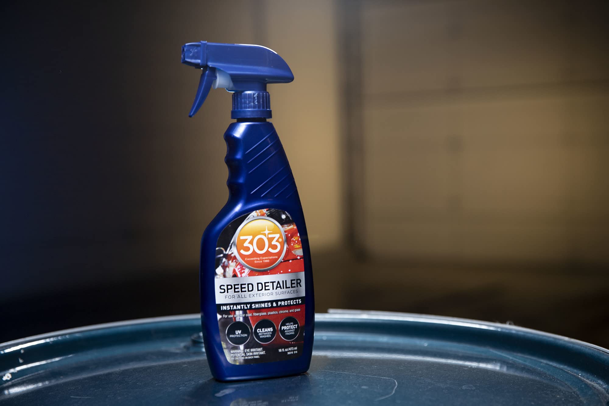 Speed Detailer 303 Products - For All Exterior Automotive Surfaces - Instantly Shines And Protects Paint - Cleans Between Washes - UV Protection, 16 fl. oz. (30216CSR) Packaging May Vary