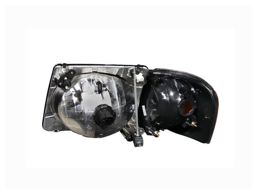 Crystal Headlight Set ANZO USA w/Corners-Black