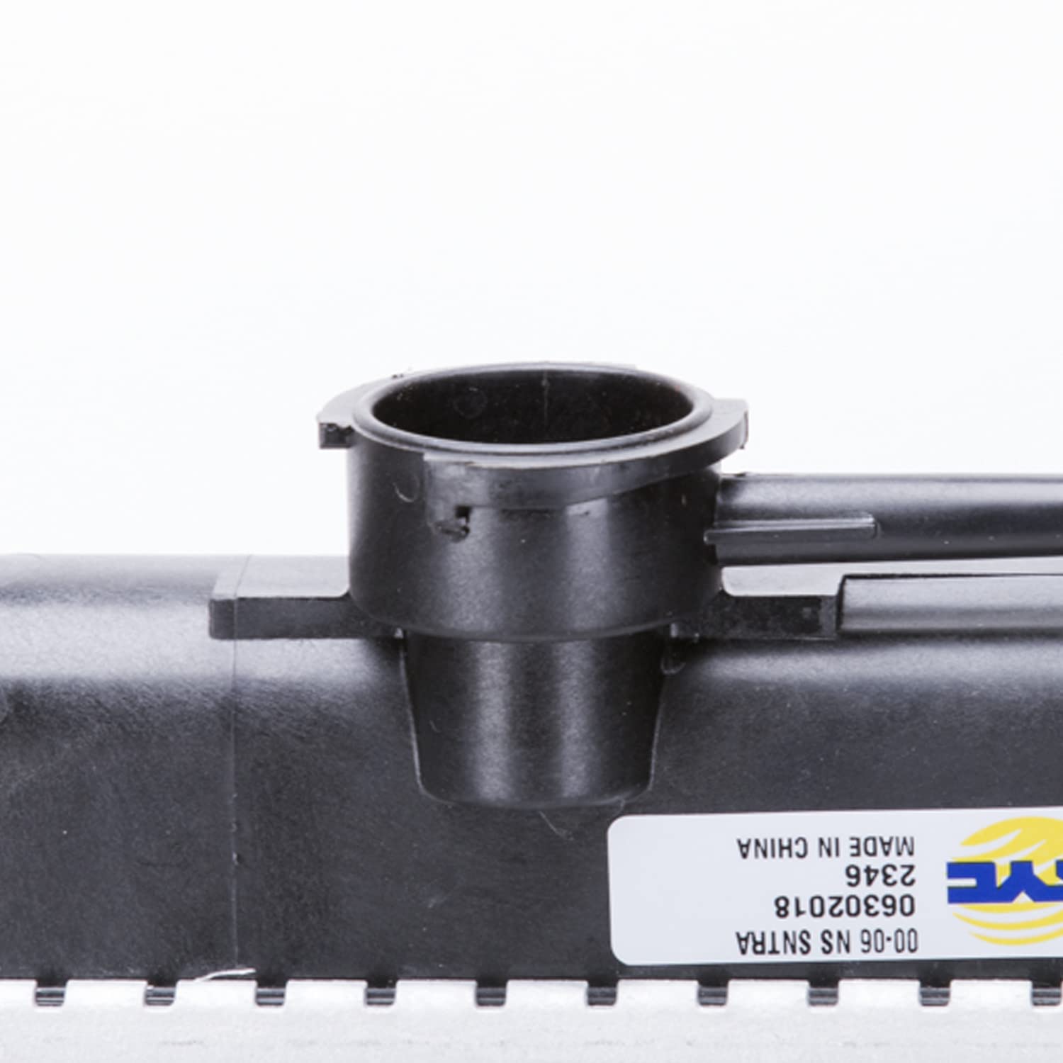 Radiator TYC 2346 Compatible with 2000-2006 Nissan Sentra