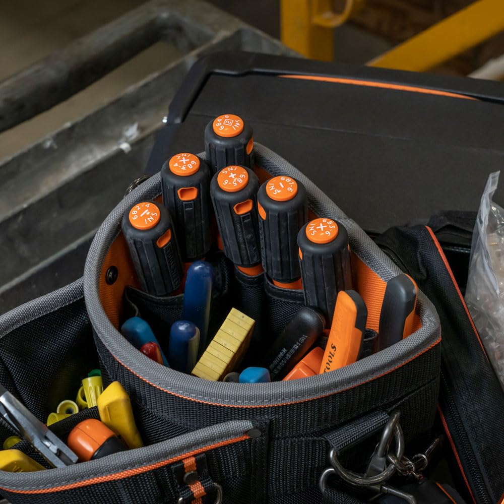 Klein Tools Insulated Screwdriver Set 85076INS, Made in USA, features 1000V Electricial Screwdrivers, (3) Phillips and (2) Slotted and Square Tips, 6-Piece