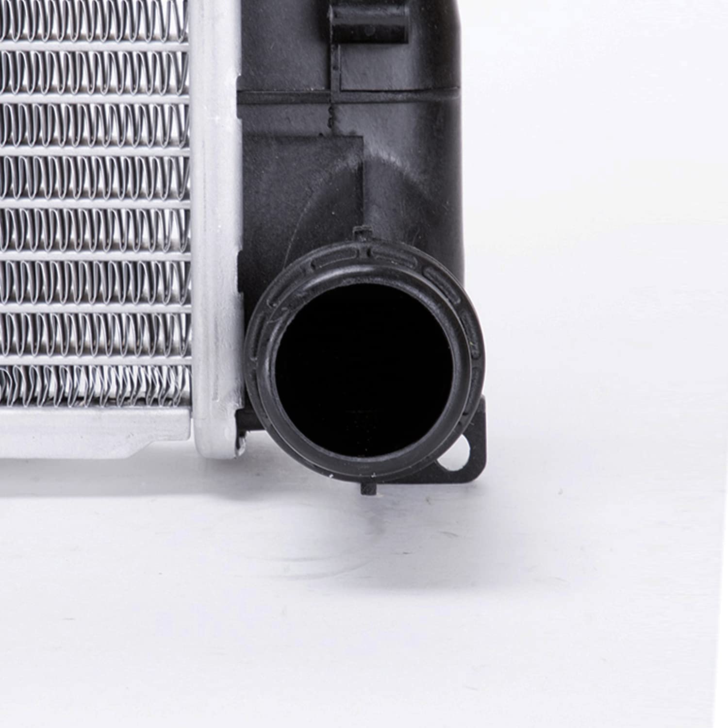 Radiator TYC Compatible with 2004-2006 BMW X3