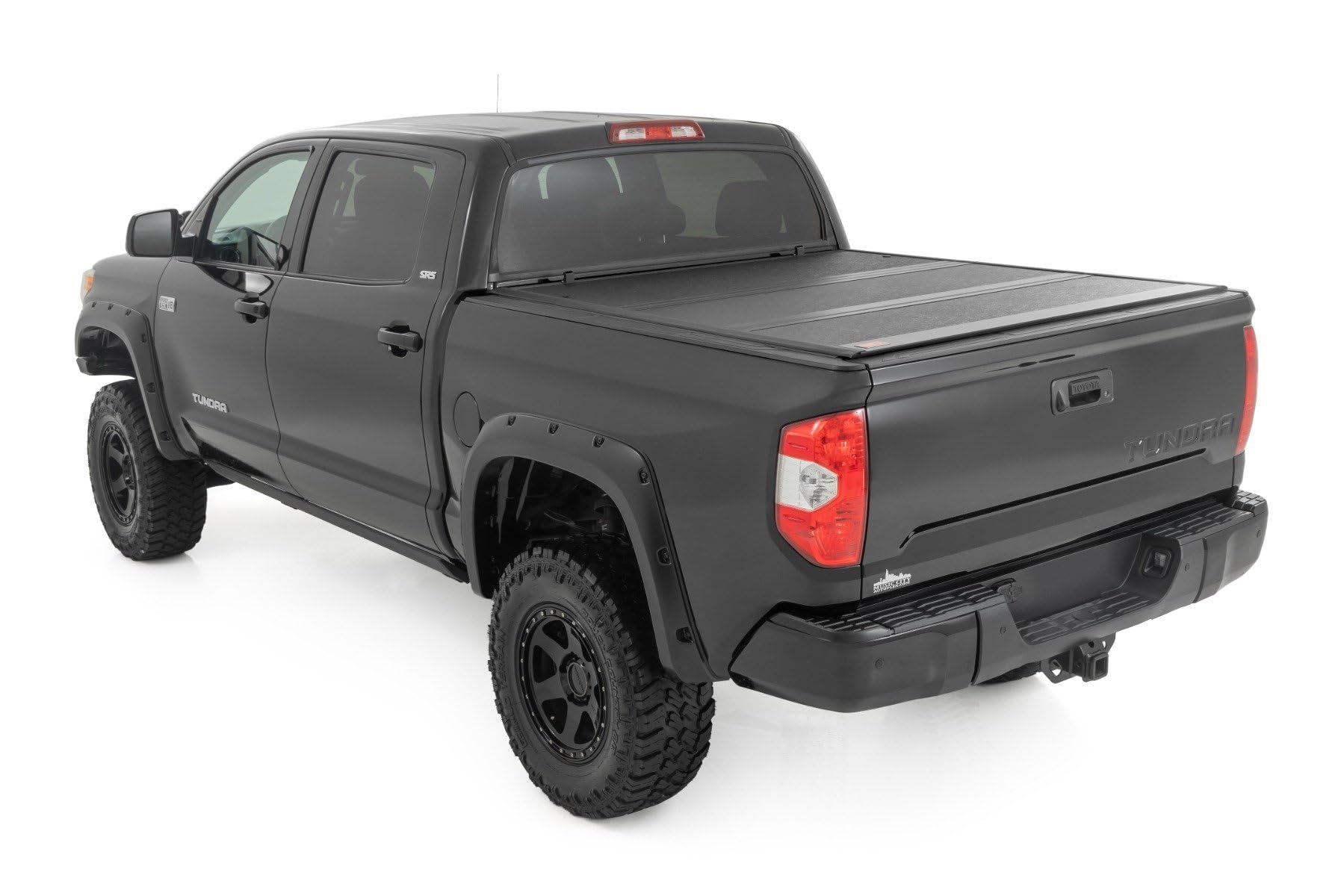 Toyota Tundra Hard Tri-Fold Rough Country Low Profile Tonneau Truck Bed Cover (2007-2021) - Low-Profile Aluminum Truck Bed Cover, Fits 5'7 Bed