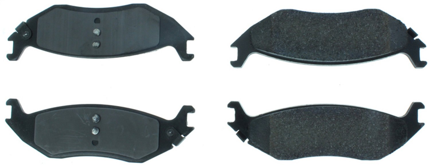 Rear StopTech 308.08980 Brake Pads with Shims and Hardware Street