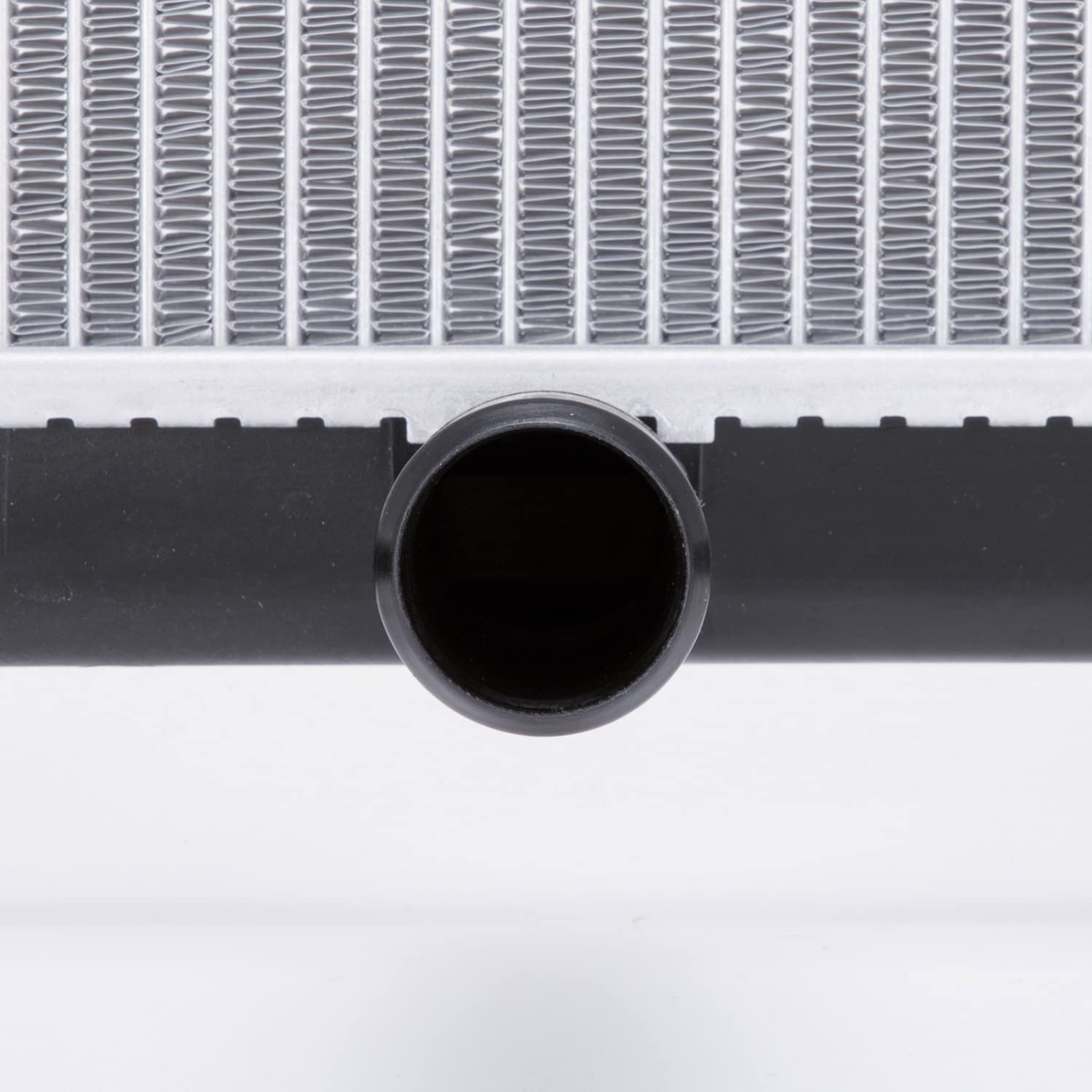 Radiator TYC 2998 Compatible with 2007-2012 Nissan Sentra