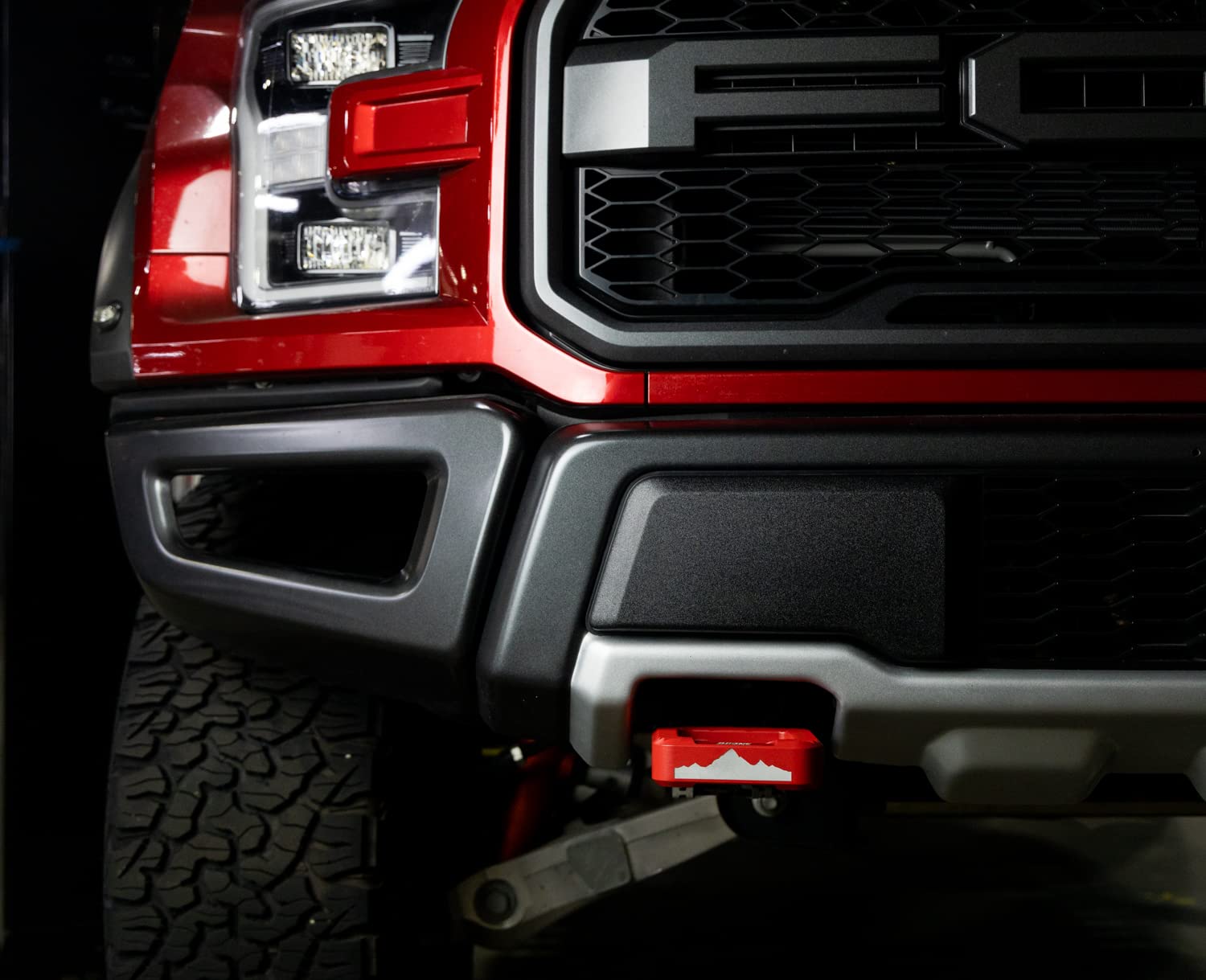 Mishimoto Off-Road Borne BNTH-F150-17RD Billet Tow Hooks, Compatible with Ford Raptor, 2017+, Micro-Wrinkle Red