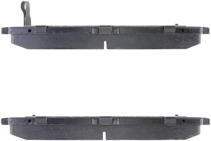 Front StopTech 308.15090 Brake Pads with Shims and Hardware Street
