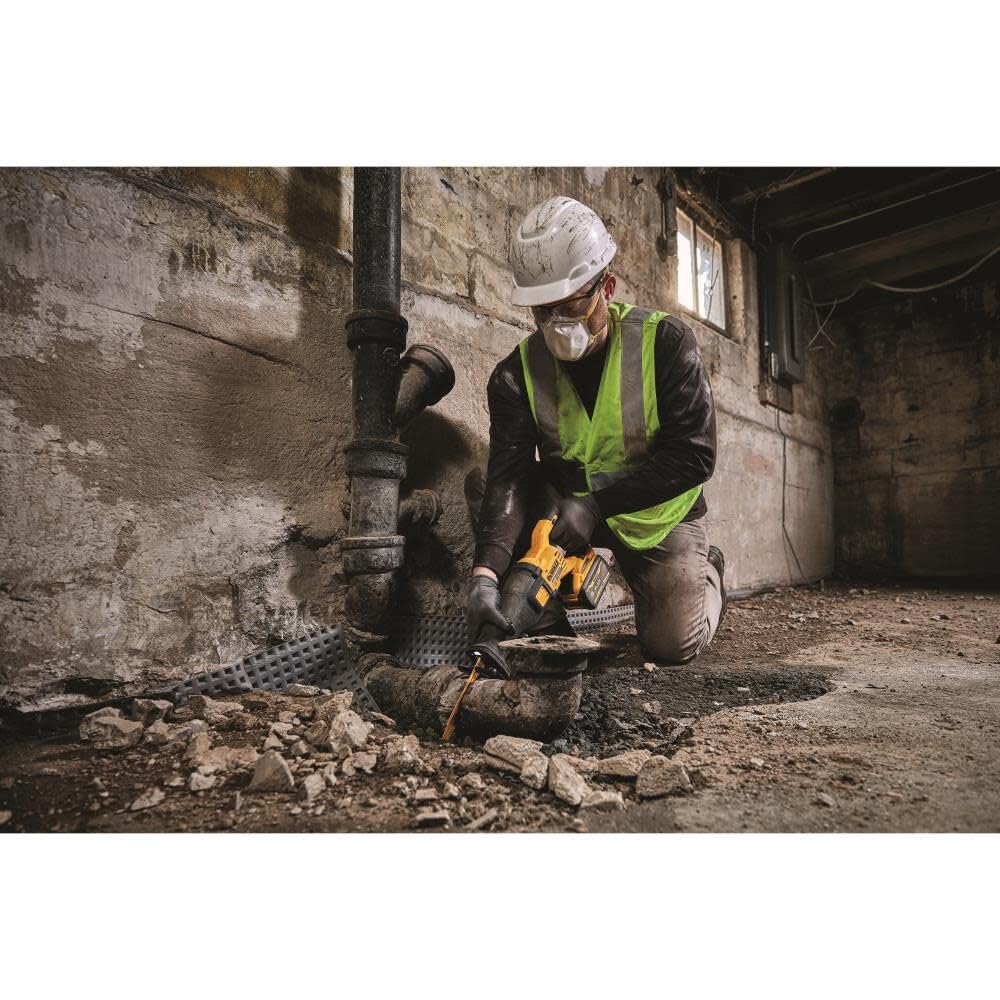 FLEXVOLT DEWALT 60V MAX* Reciprocating Saw, Cordless Kit (DCS389X1)